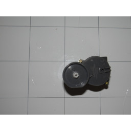 Замена мотора боковой щетки iRobot Roomba 891